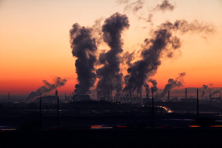 Greenhouse Gas Emissions Fall by 1.5% in 2026 as GDP Grows