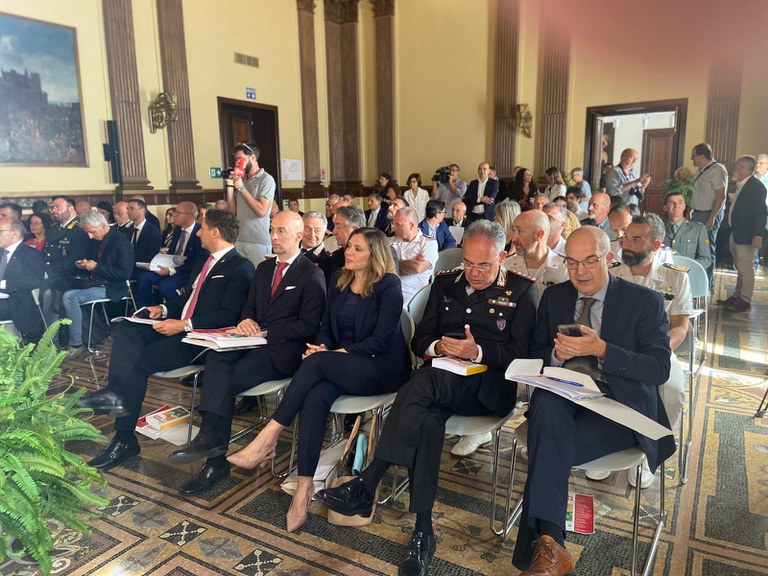 Presentazione Rapporto Ecomafia Presentazione Rapporto Ecomafia