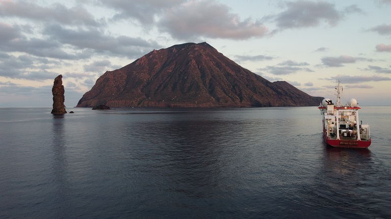 Discovery_Aeolian Islands 1.jpg