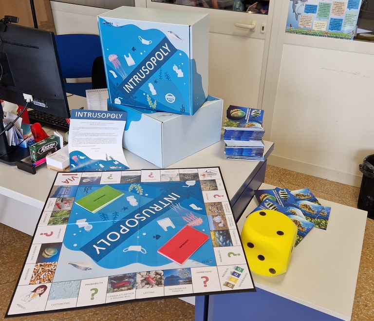 gioco_intrusopoly (1).jpg