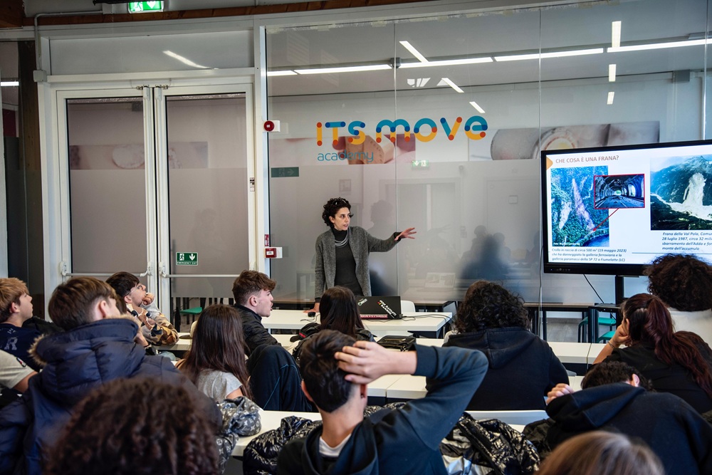 WhatsApp Image 2025-11-07 at 15.58.27.jpeg