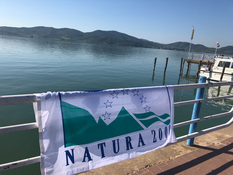 Foto bandiera Rete Natura 2000 Sopralluogo Umbria 19_20_04_2018.JPG