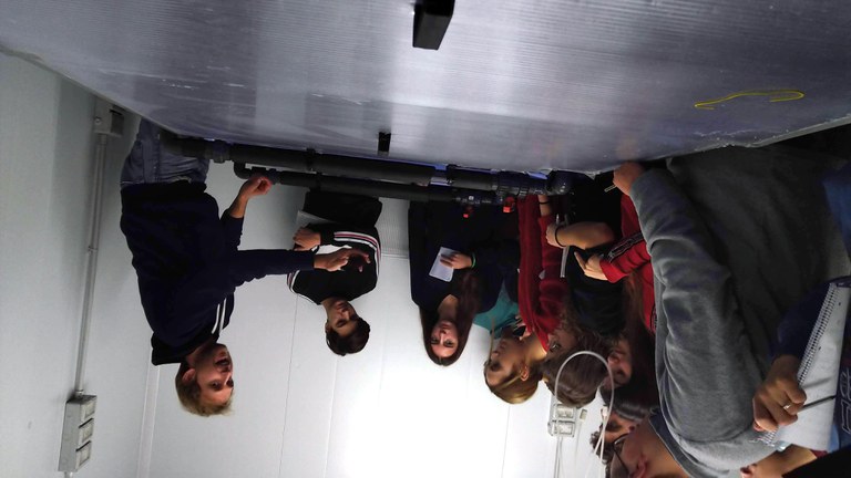 Dr. Morroni mostra riccio di mare e impianto stabulazione