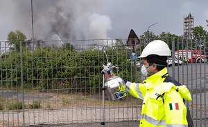 Incendio allo stabilimento chimico di Porto Marghera