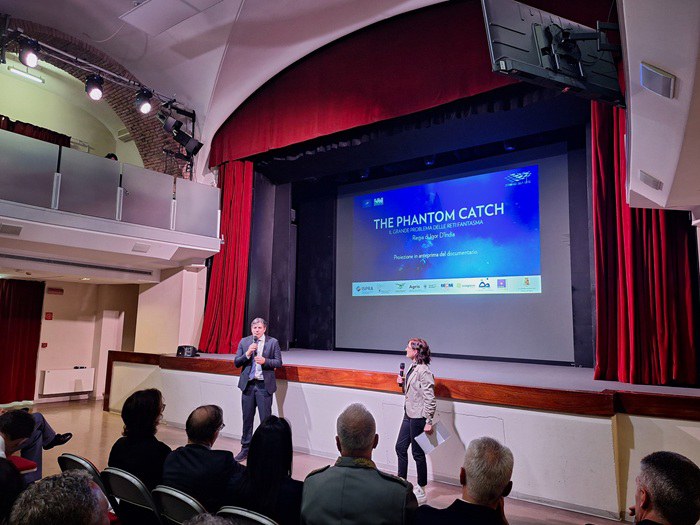 Proiezione documentario 